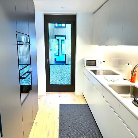 Swisshut Modern 5min West Station - Apart. Rugen 1