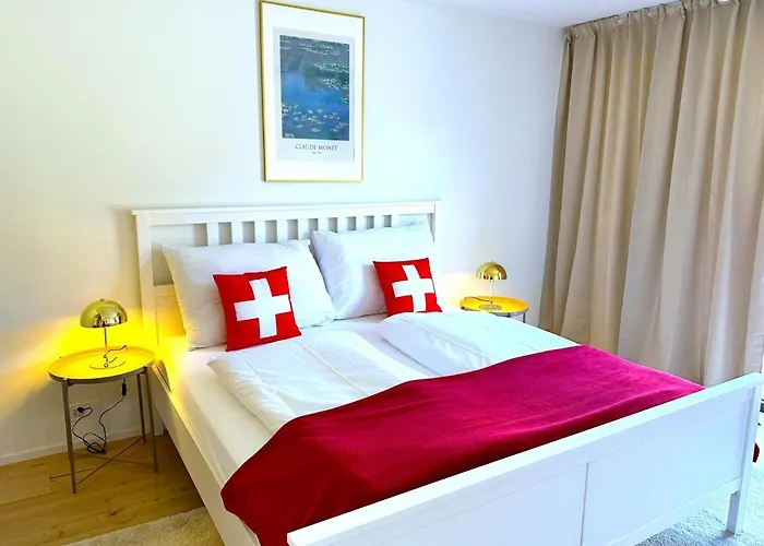 Holiday home Swisshut Modern 5min West Station - Apart. Rugen 1